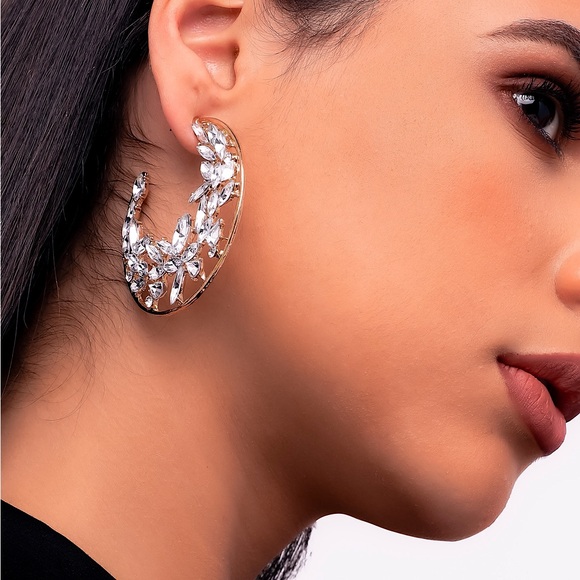 🧡10/$45🧡NEW Large Floral Rhinestone Glam Earrings - Picture 5 of 8